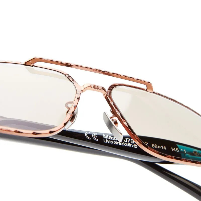 Kuboraum | Mask J73 | Bronze