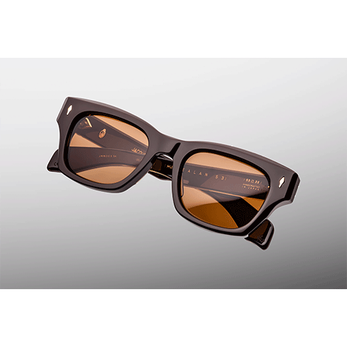 Jacques Marie Mage | Dealan 53 | Walnut